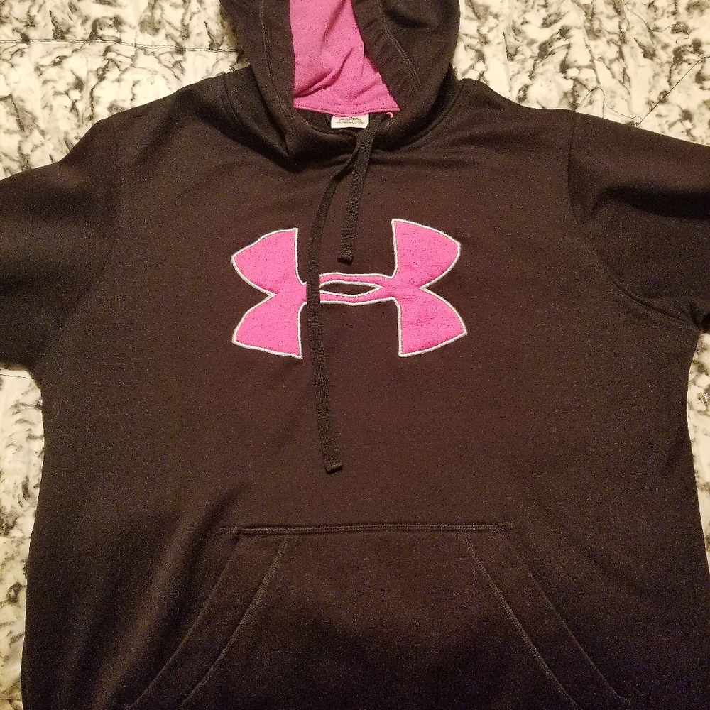 Under Armour sweatshirt